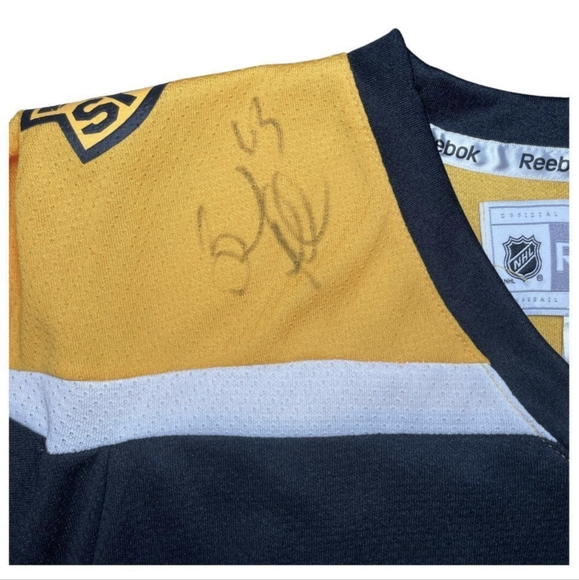 Autographed Kids L/XL Boston Bruins Bergeron Jersey - Picture 3 of 6